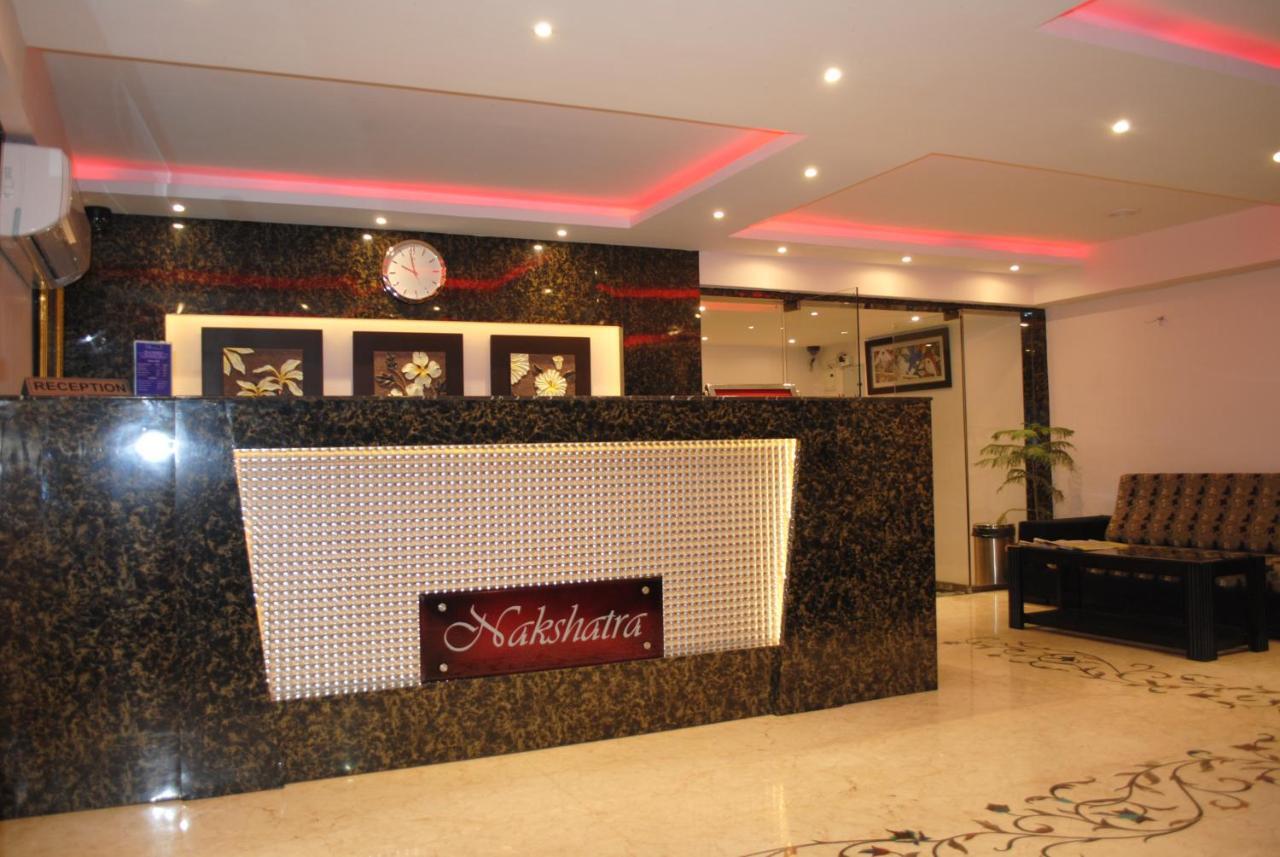 Nakshatra Hotel Bānswāra エクステリア 写真